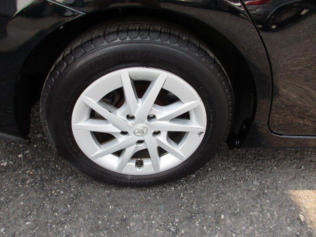 Used 2015 Toyota Prius V Four FWD image 10