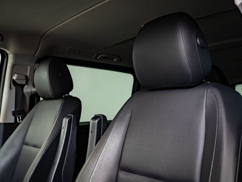 Used 2023 Mercedes-Benz Metris Passenger image 19