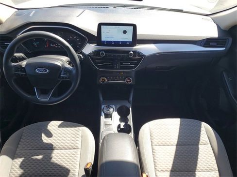 Used 2020 Ford Escape SE image 14