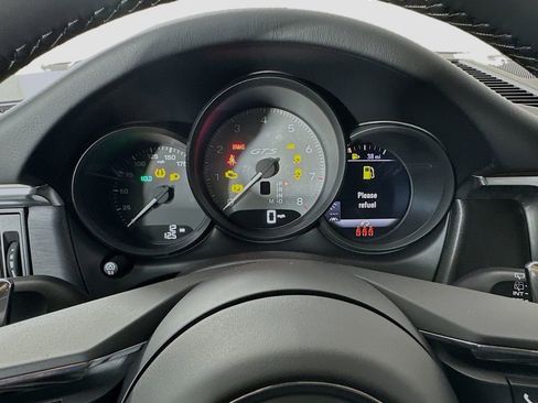 New 2026 Porsche Macan GTS image 13