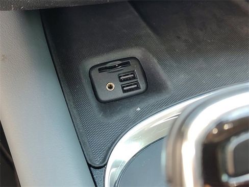 Used 2020 Buick Enclave Premium w/ Surround and Sites Package image 20