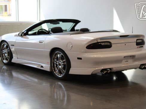 Used 2000 Chevrolet Camaro Z28 image 37