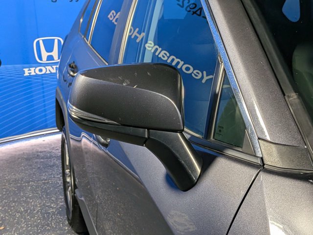 Used 2024 Toyota RAV4 XLE FWD image 13