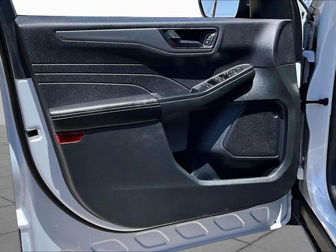 Used 2025 Ford Escape Active FWD image 21