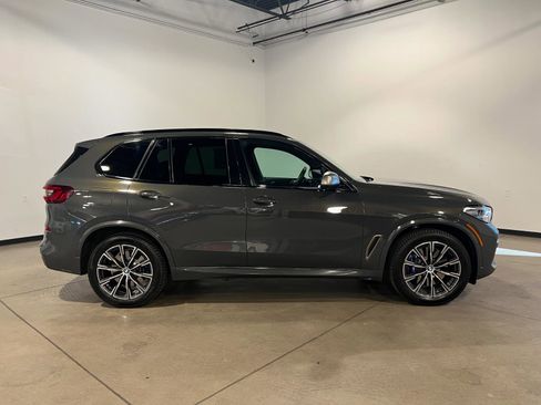 Used 2023 BMW X5 M50i w/ Executive Package image 2