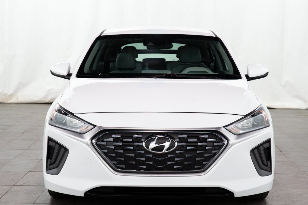 Used 2020 Hyundai Ioniq Blue FWD image 2