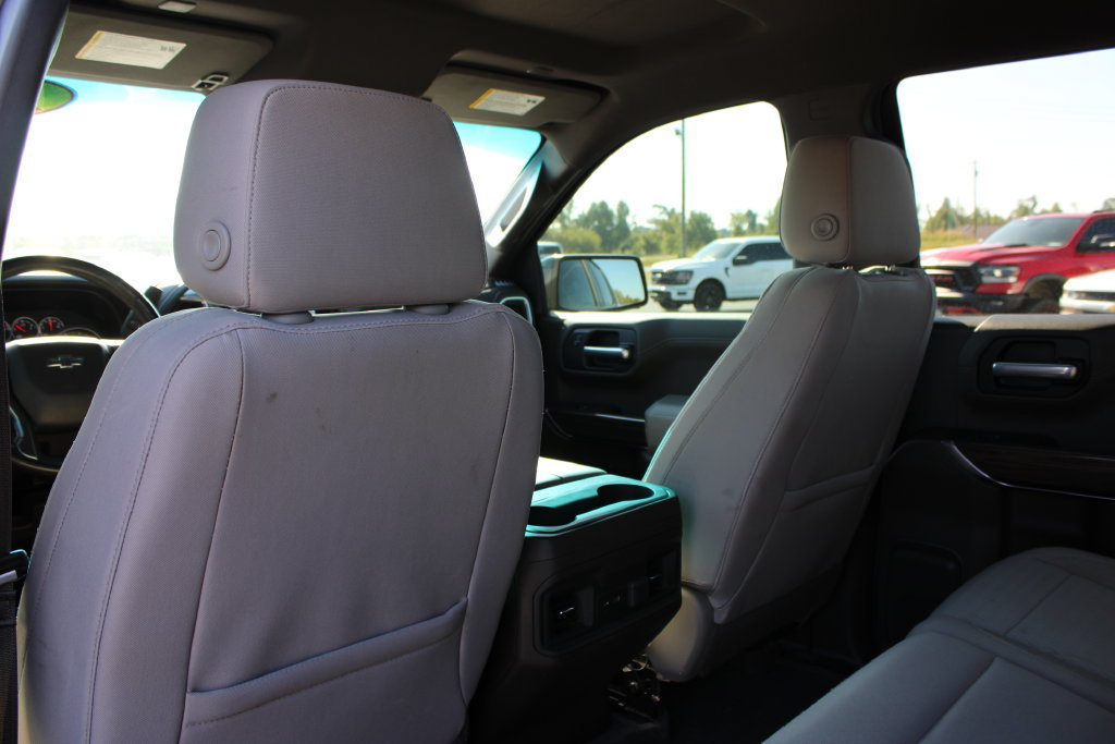 Used 2020 Chevrolet Silverado 1500 RST AWD/4WD image 28
