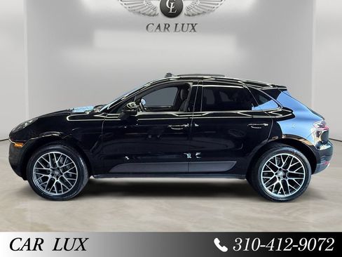Used 2018 Porsche Macan AWD/4WD image 2