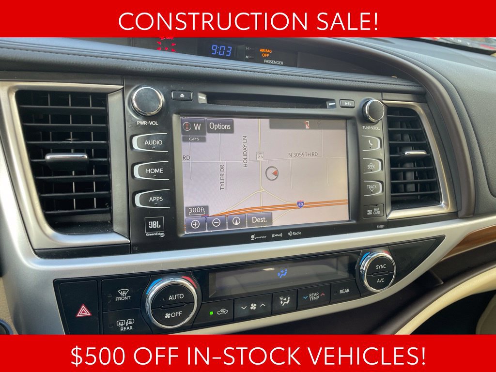 Used 2019 Toyota Highlander Limited Platinum AWD/4WD image 24