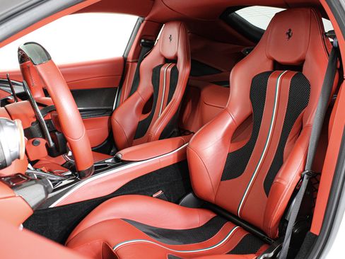 Certified 2020 Ferrari 812 Superfast RWD image 28