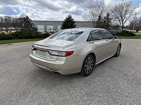 Used 2017 Lincoln Continental Reserve w/ Technology Package image 9