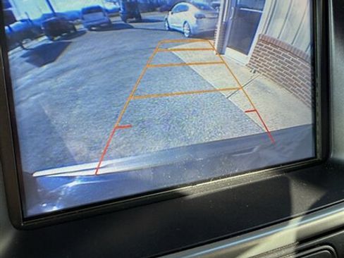 Used 2017 Chevrolet Tahoe LT image 25