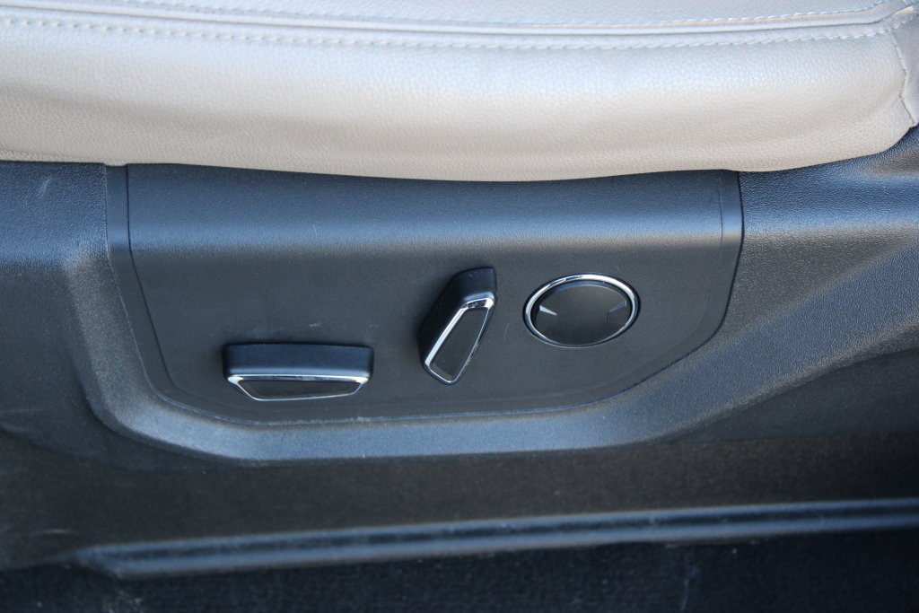 Used 2024 Ford Expedition Max Limited RWD image 18