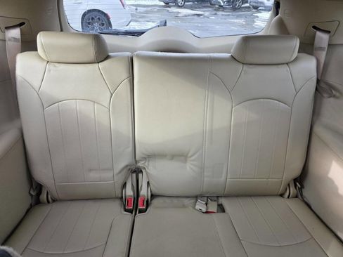 Used 2012 Buick Enclave Premium image 19