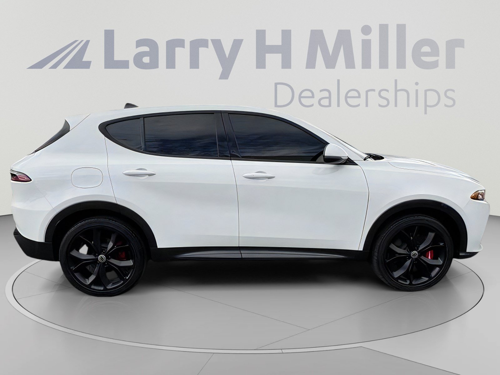 Used 2024 Dodge Hornet R/T w/ Track Pack AWD/4WD image 7
