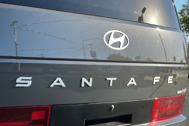 Used 2025 Hyundai Santa Fe SEL AWD/4WD image 34