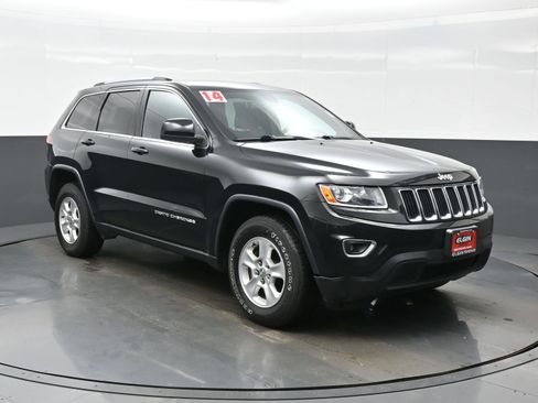 Used 2014 Jeep Grand Cherokee Laredo w/ Quick Order Package 23E AWD/4WD image 8
