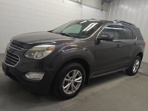 Used 2016 Chevrolet Equinox LT w/ Convenience Package FWD image 2