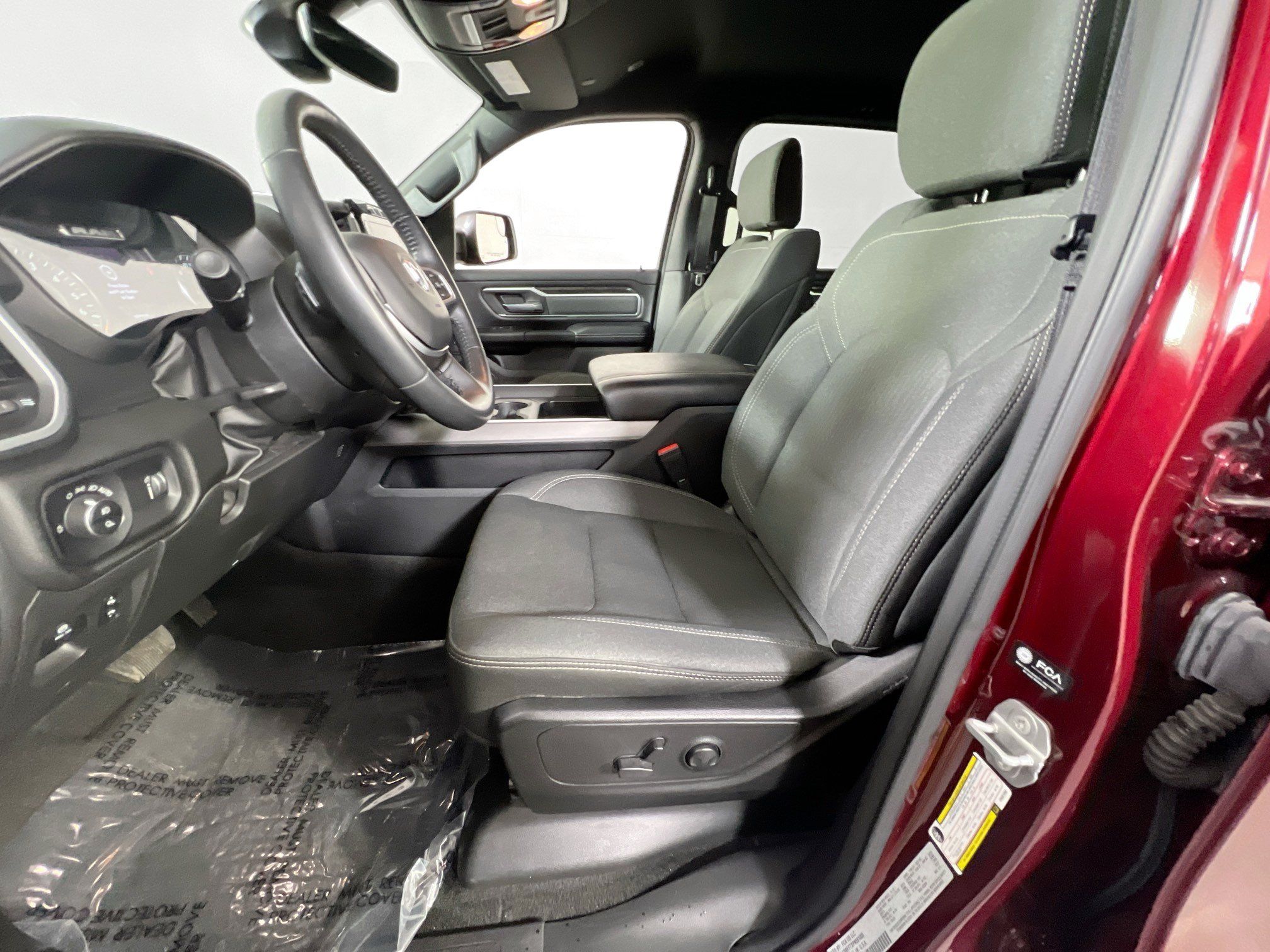 Used 2023 RAM 1500 Big Horn AWD/4WD image 21