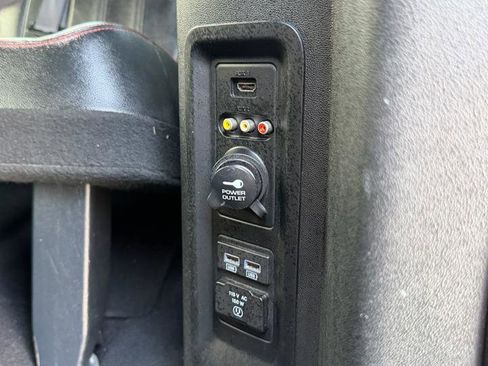 Used 2017 Dodge Grand Caravan GT image 42