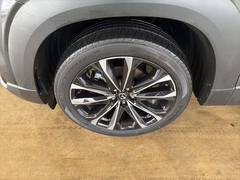 Used 2025 MAZDA CX-50 AWD 2.5 S w/ Premium Plus Pkg image 12