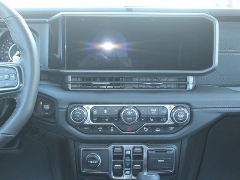 New 2025 Jeep Wrangler Unlimited Rubicon 392 image 7