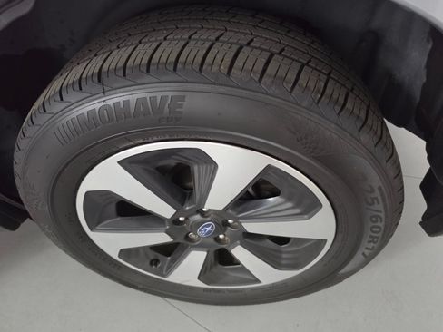 Used 2018 Subaru Forester 2.5i Premium AWD/4WD image 10
