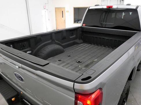 Used 2023 Ford F250 Lariat w/ Lariat Ultimate Package AWD/4WD image 42