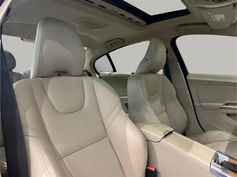 Used 2016 Volvo S60 T5 Inscription Platinum AWD/4WD image 23