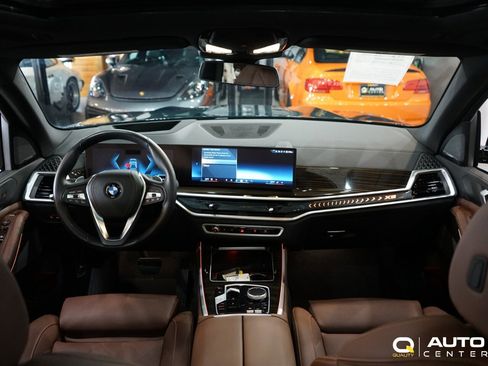 Used 2025 BMW X5 xDrive40i image 18