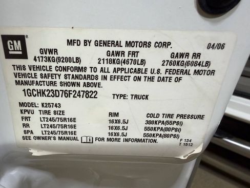 Used 2006 Chevrolet Silverado 2500 LT w/ Heavy-Duty Power Package AWD/4WD image 29