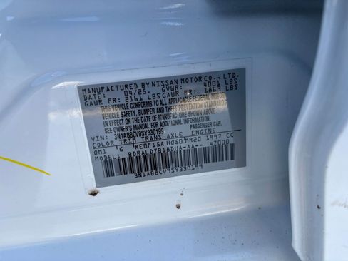 Used 2025 Nissan Sentra SV image 28