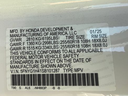 Certified 2025 Honda Pilot EX-L image 50