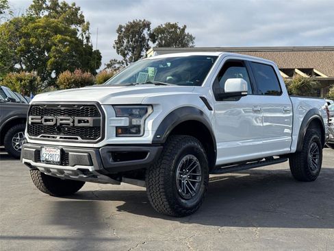 Used 2019 Ford F150 Raptor w/ Equipment Group 802A Luxury AWD/4WD image 3