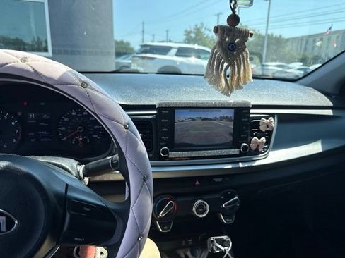 Used 2020 Kia Rio LX FWD image 4