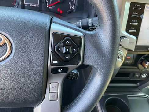 Used 2022 Toyota 4Runner SR5 Premium w/ Moonroof Package RWD image 13