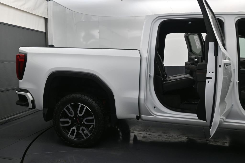 Used 2023 GMC Sierra 1500 AT4 AWD/4WD image 10