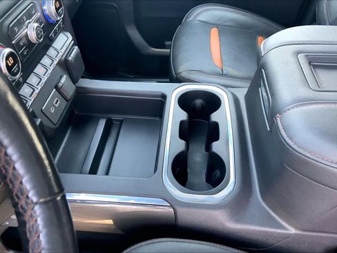 Used 2021 GMC Sierra 1500 AT4 AWD/4WD image 17