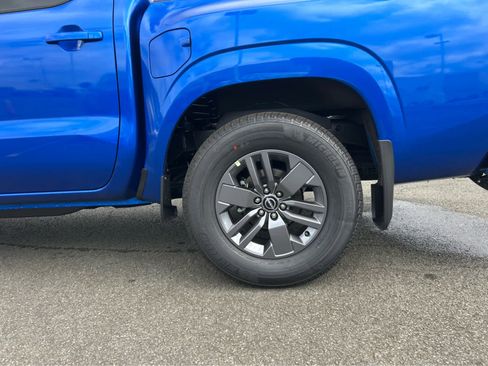 New 2026 Nissan Frontier SV w/ Tow Package RWD image 5