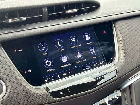 New 2026 Cadillac XT5 Luxury image 14