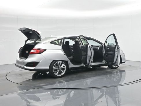 Used 2019 Honda Clarity Plug-In Hybrid image 5