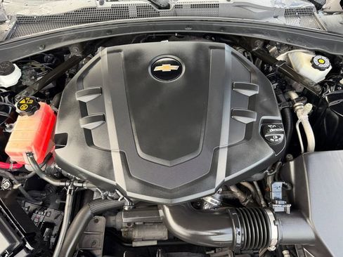Used 2019 Chevrolet Camaro LT RWD image 19