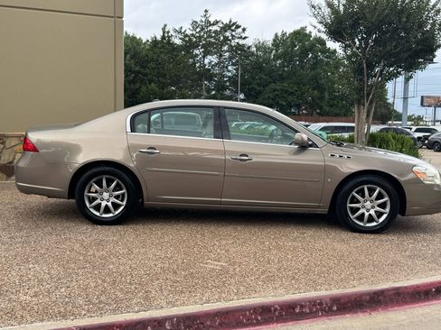 Used 2007 Buick Lucerne CXL w/ Luxury Package FWD image 7