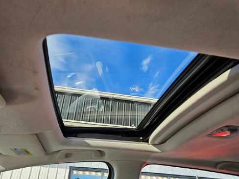 Used 2018 Honda Fit EX-L image 24