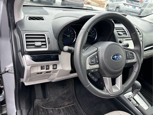 Used 2018 Subaru Forester 2.5i Limited w/ Popular Package #3B image 10