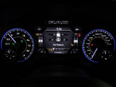 Used 2021 RAM 1500 Limited w/ Trailer Tow Group AWD/4WD image 18