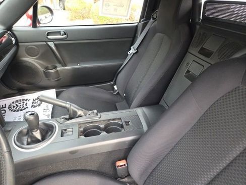 Used 2008 MAZDA MX-5 Miata Sport w/ Convenience Pkg image 19