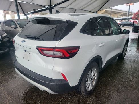 Used 2025 Ford Escape Active FWD image 8
