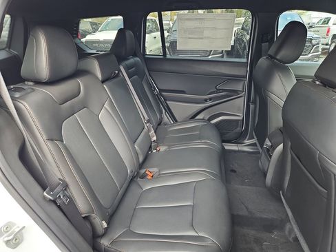 New 2026 Jeep Cherokee Limited AWD/4WD image 15
