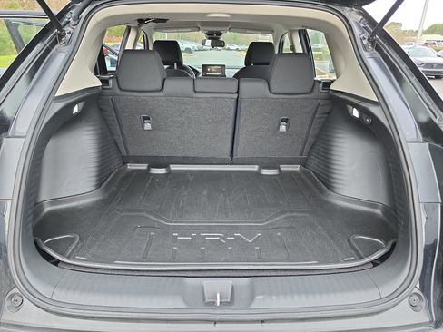Used 2024 Honda HR-V LX image 12